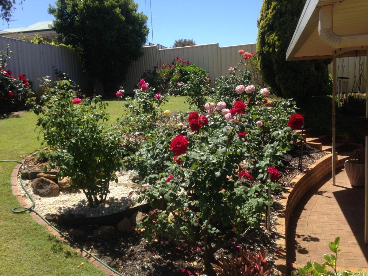 Murdoch Station Bed & Breakfast — Photos 1